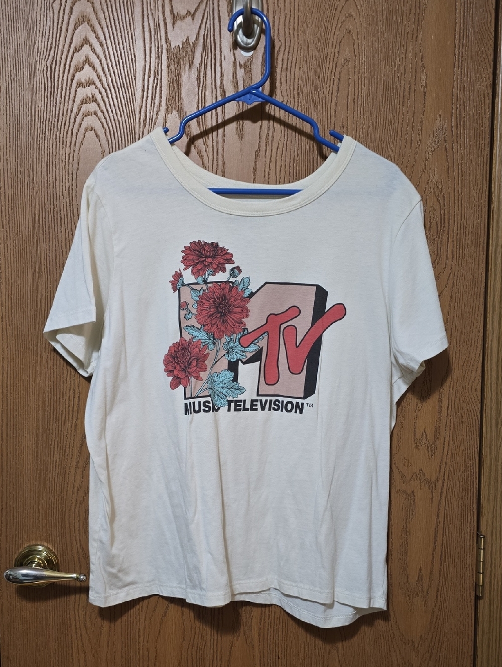 MTV Graphic Tee with Floral Logo - Cream & Red